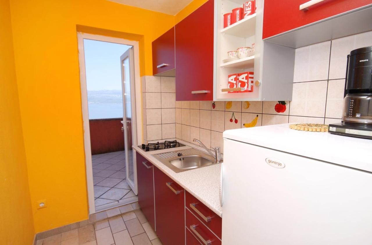 Apartments With A Parking Space Vrbnik, Krk - 429 Exterior photo
